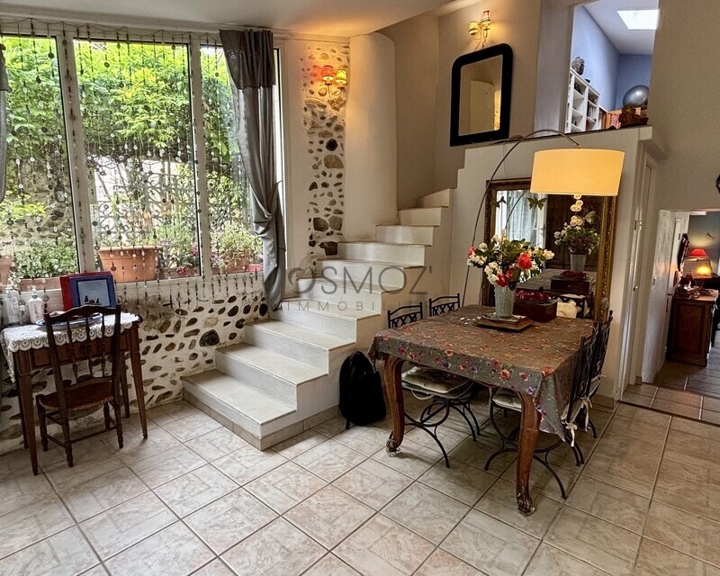 Maison 237m²-4 CHB-piscine-755m² - Img 9909