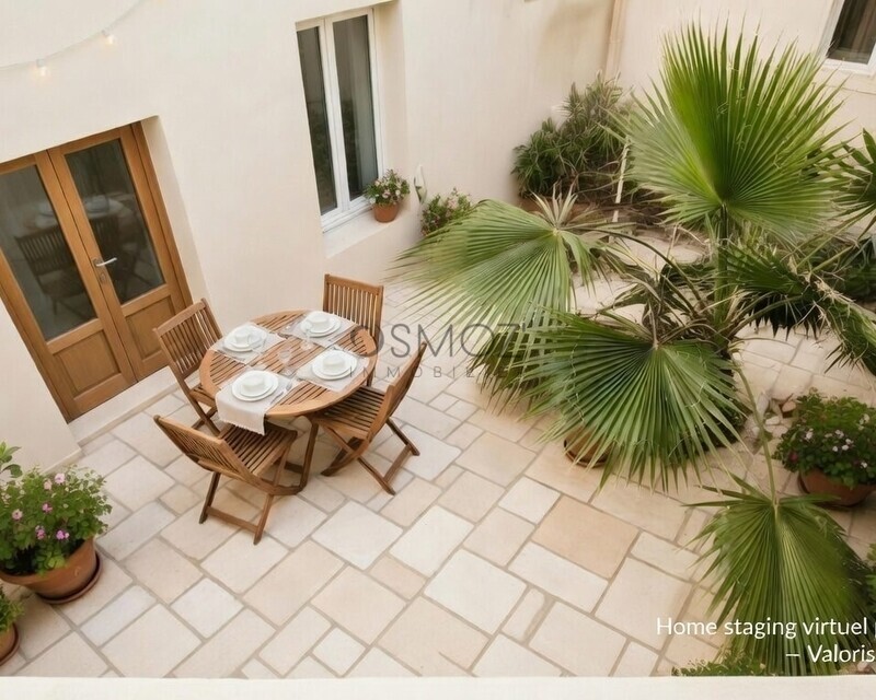 Maison de village à rénover avec cours à 6 km des plages - T3tpk